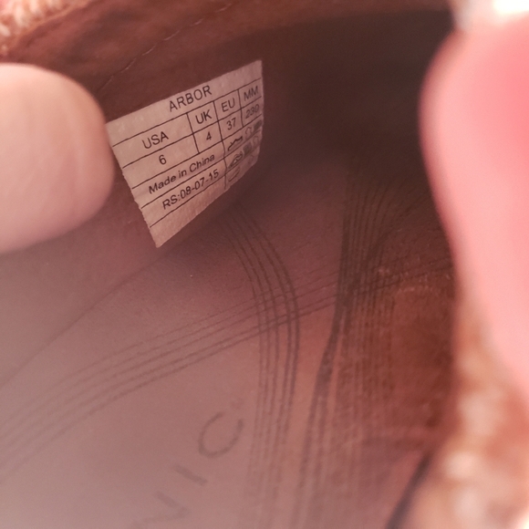 Vionic Arbor Slip On Clogs Light Brown Tan Leather Women's 6 Comfort Mules EUC - Picture 9 of 11